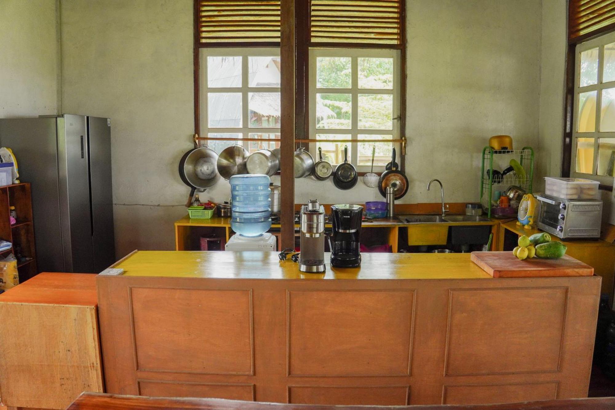 Momos Surf Shack Otel Salul Dış mekan fotoğraf